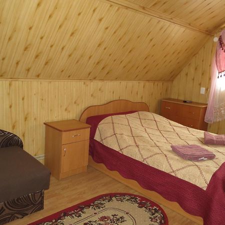 Bilyy Kamin Guest House 타타리브 객실 사진