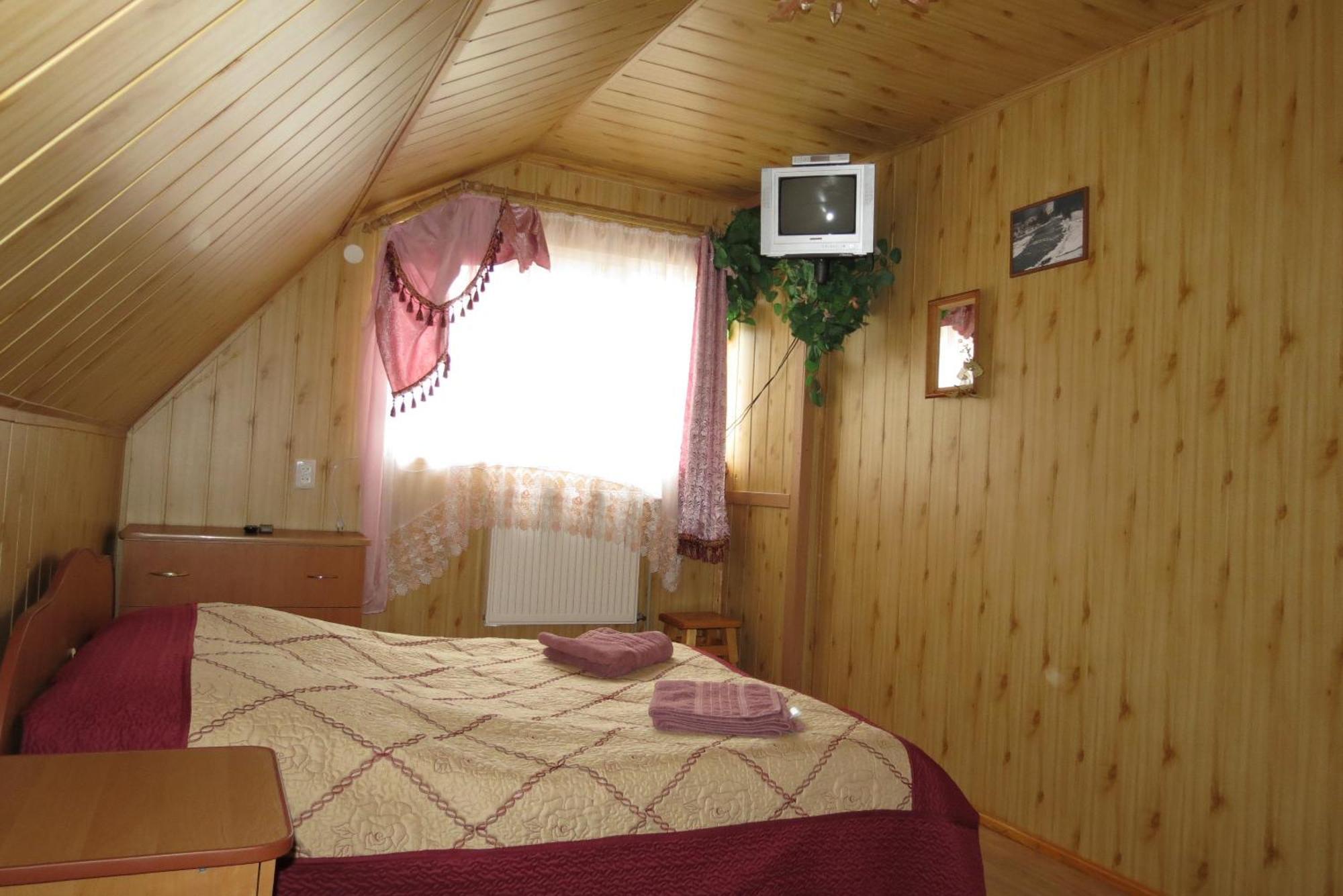 Bilyy Kamin Guest House 타타리브 객실 사진